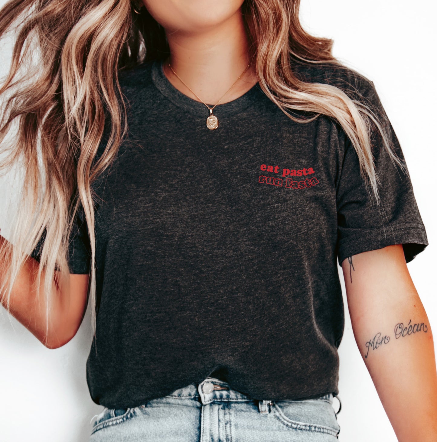 Eat Pasta Run Fasta Tshirt • Wavy Quote Shirt • Funny Pasta Quote • Spaghetti Lover T-Shirt • Trendy Gift • Aesthetic Pinterest Tshirt