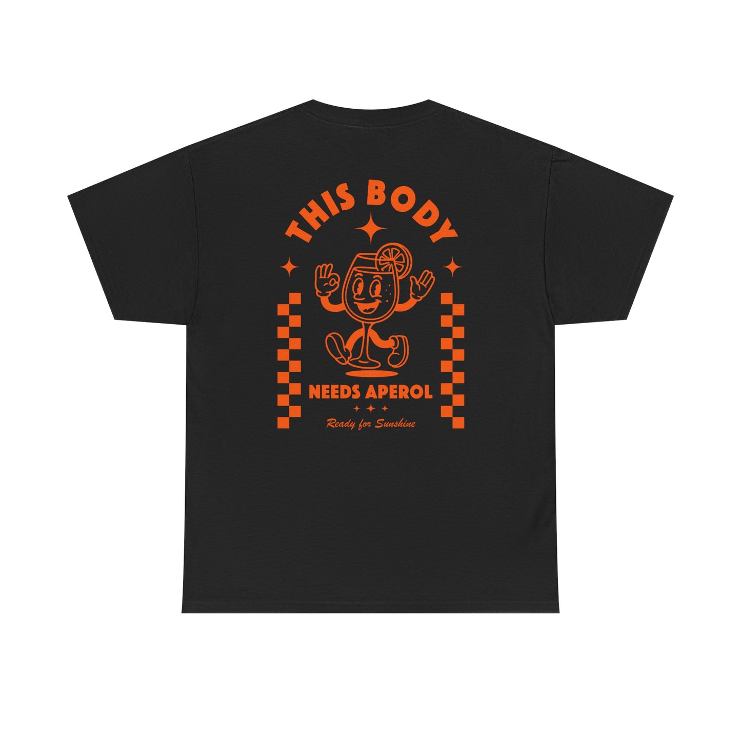 This Body Needs Aperol Shirt Backprint • Sommer T Shirt Spruch • Aperitivo Outfit für Urlaub Party und Strandtage • Geschenk für Aperol Fans