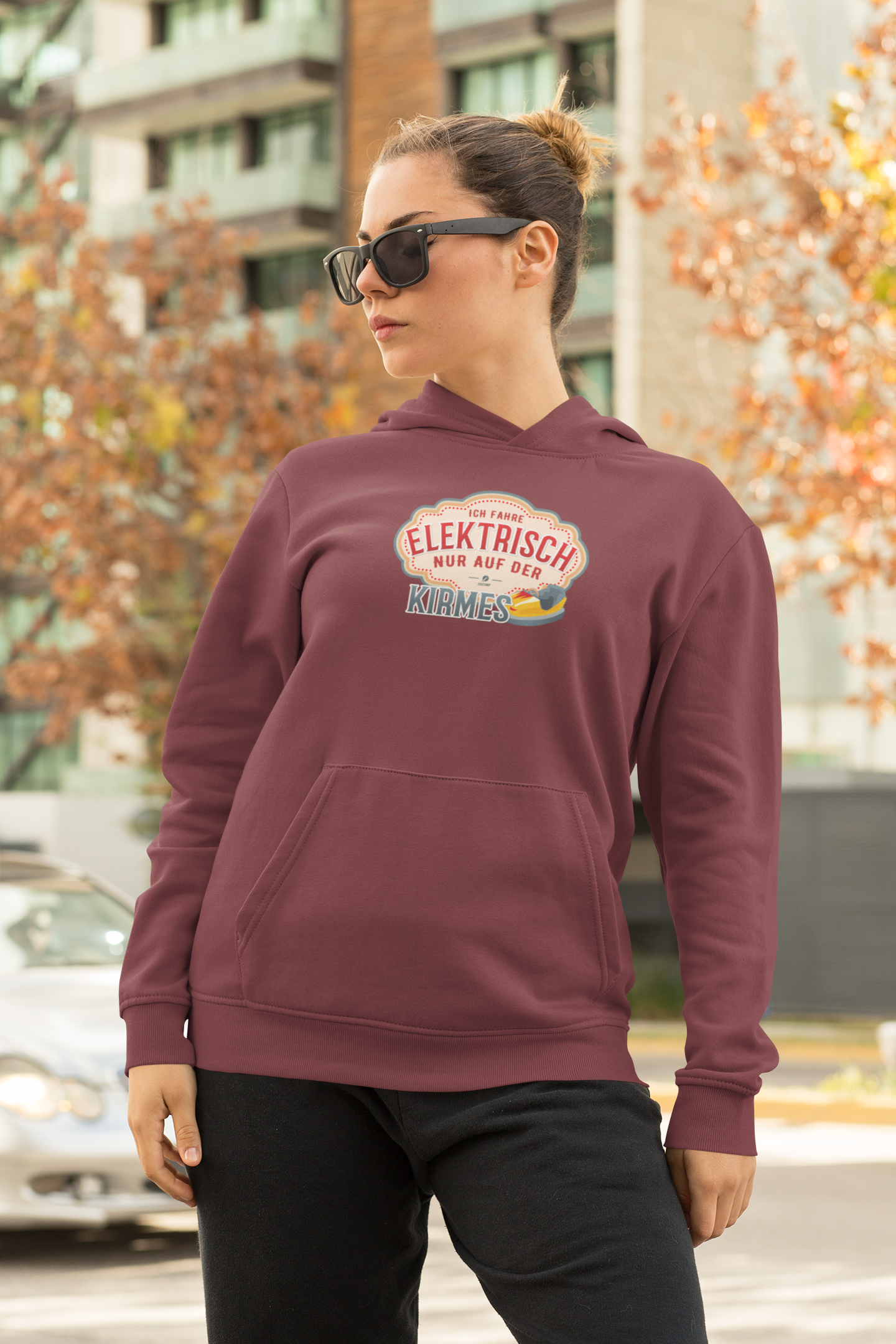 Elektrisch nur auf der Kirmes  - Unisex Organic Hoodie